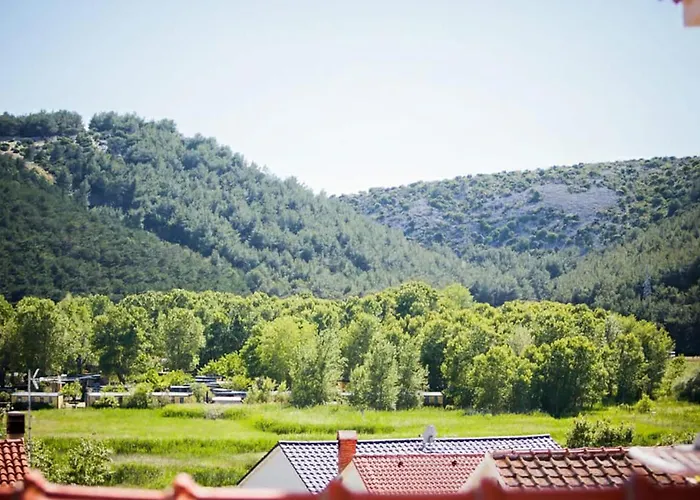 1 Bedroom Lovely In Διαμέρισμα Lopar