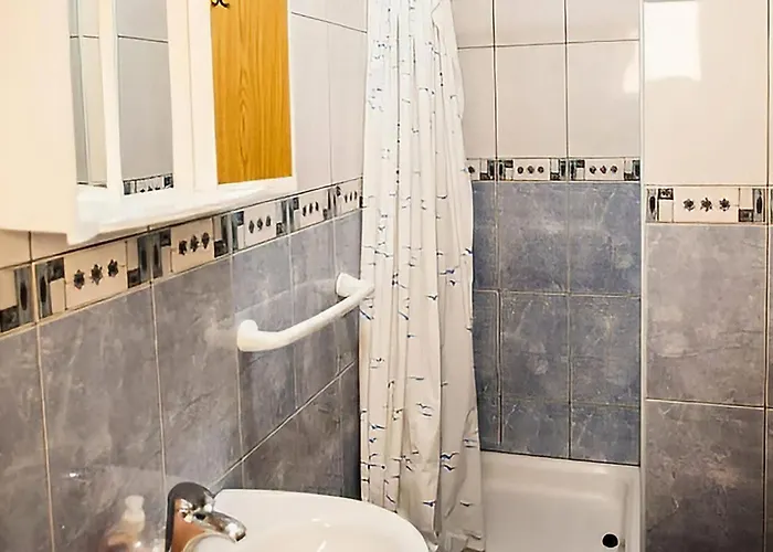 Διαμέρισμα 1 Bedroom Lovely In